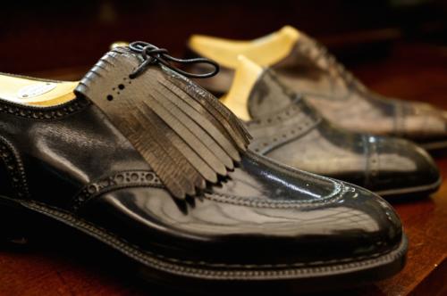 Foster's bespoke shoes black