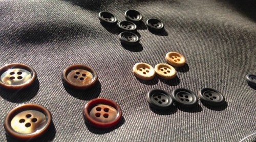 Camps de Luca buttons