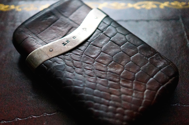 Black crocodile cigar case - Luxury leathergoods