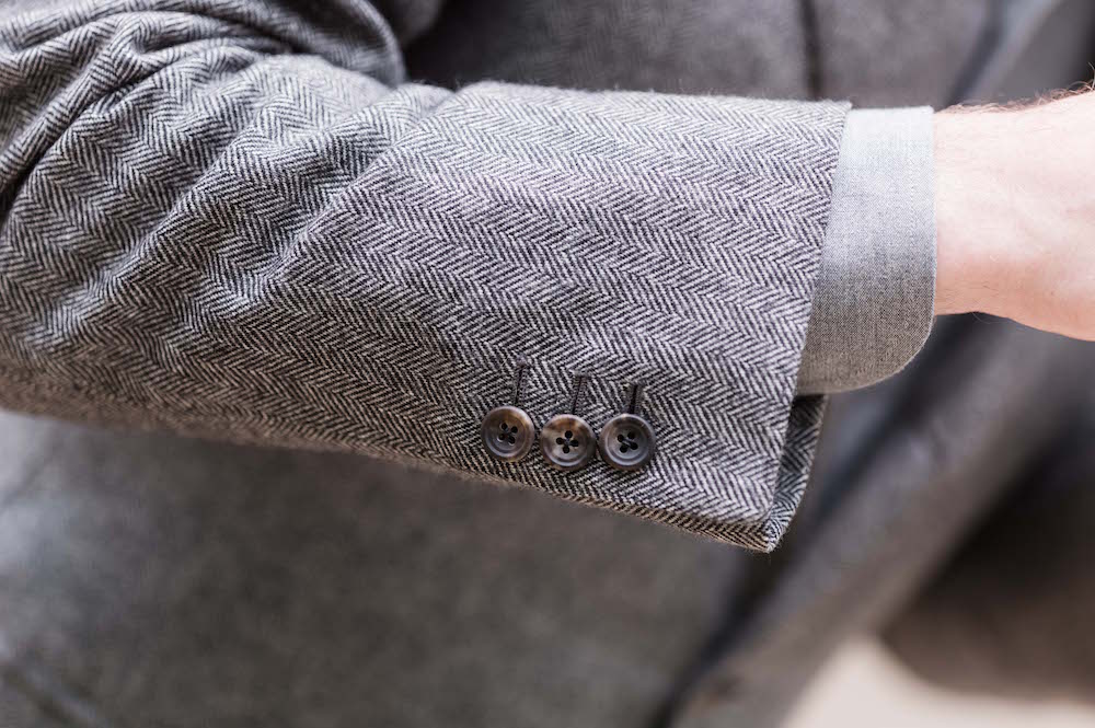 The guide to worsted suitings – Permanent Style