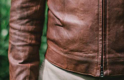 Bespoke leather jacket Davide Taub waist