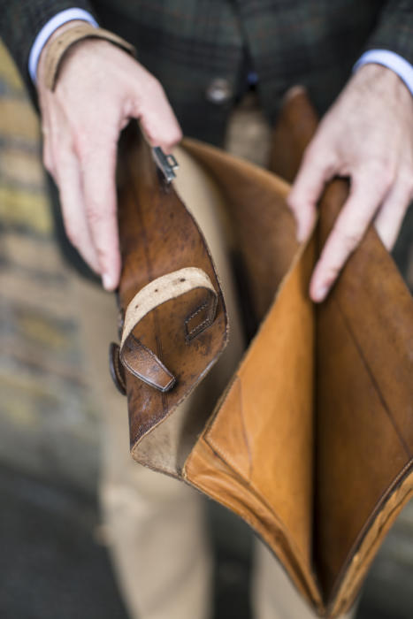 vintage folio case bentleys