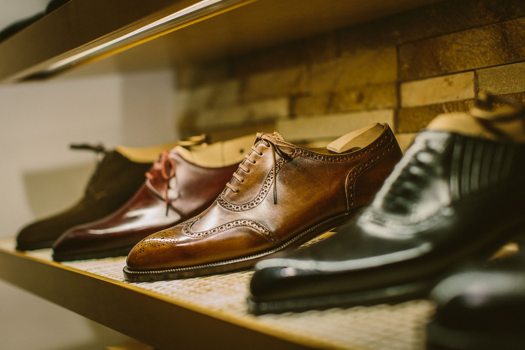 Shoes in wet weather: How to deal with rain and salt damage – Permanent  Style