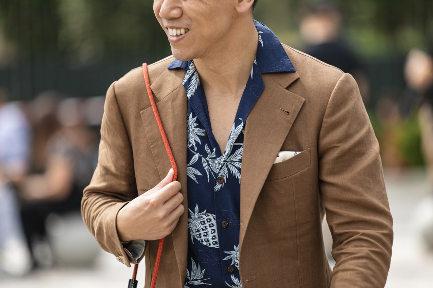 Hawaiian shirt under blazer top