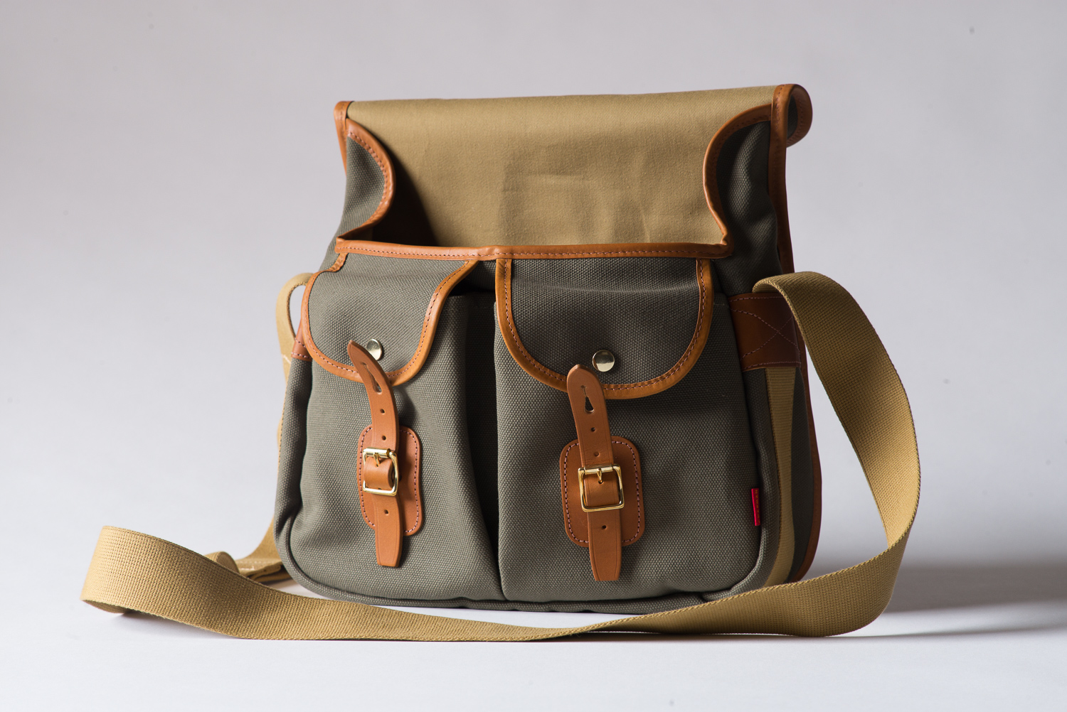 A MARELLI x Chapman camera bag Review Permanent Style