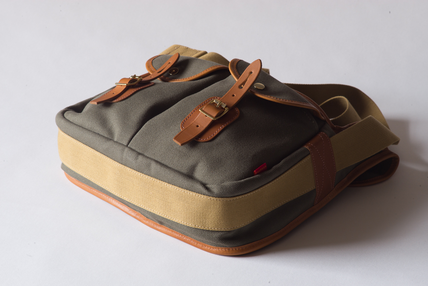 A/MARELLI x Chapman camera bag: Review – Permanent Style