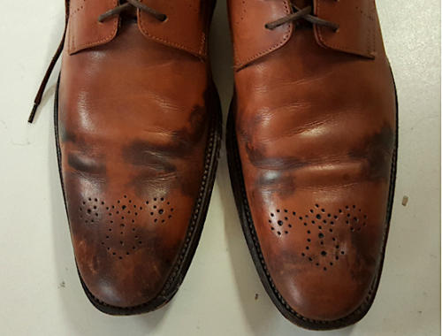 wearing leather shoes in the rain
