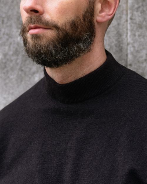 The mock neck Permanent Style