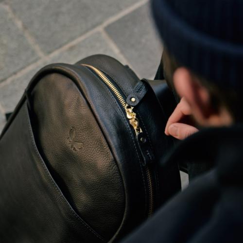 If you only had five bags: A capsule collection – Permanent Style