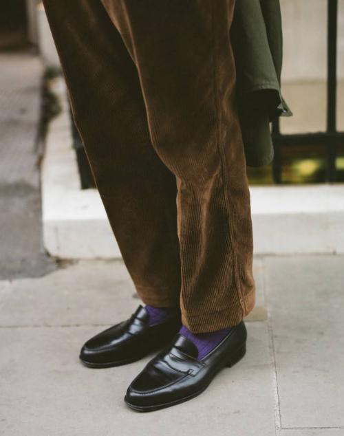 How To Wear Black Shoes With Khakis Pants  Fashionterest