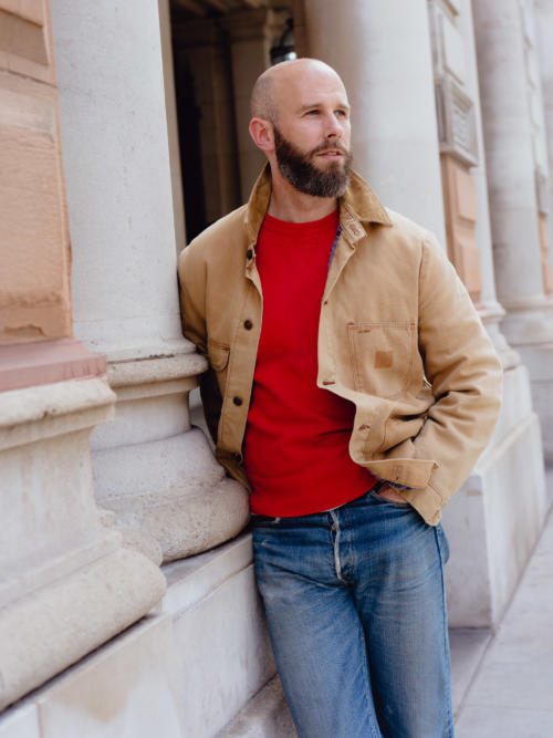 Taking a break. (Vintage-inspired Scottish hunting clothing)