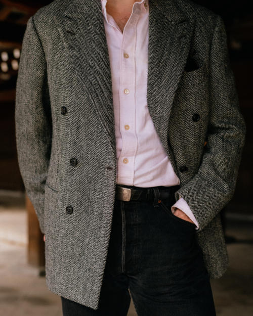 Articles of Style  HOW IT SHOULD FIT: THE DOUBLE-BREASTED JACKET