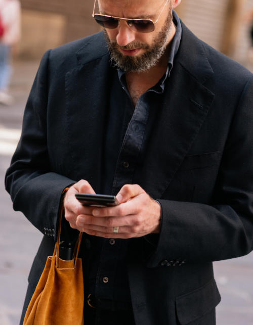 How to Wear Gray Jeans, the Fall 2023 Trend That's Already Taking Over  Street Style | Glamour