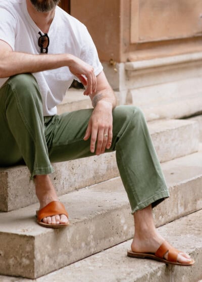 PS T-shirt, vintage fatigues and sliders