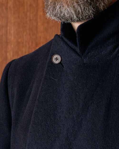 coat that buttons to the neck